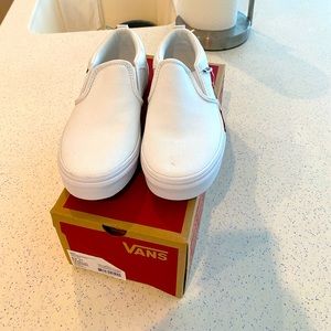 Vans | Model = Asher | Size 5.0Y